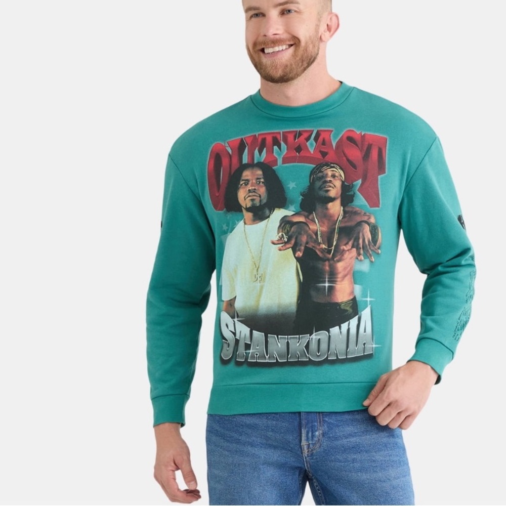 NWT small OutKast sweatshirt men’s